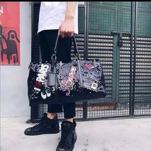 BRAND NEW DUFFEL BAG